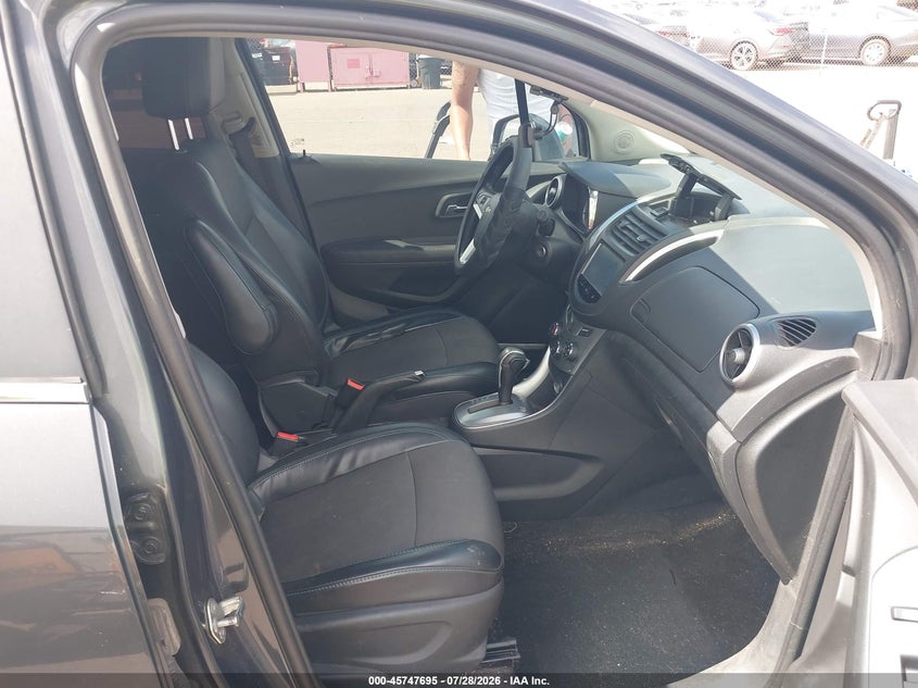 2016 CHEVROLET TRAX auction photo 5
