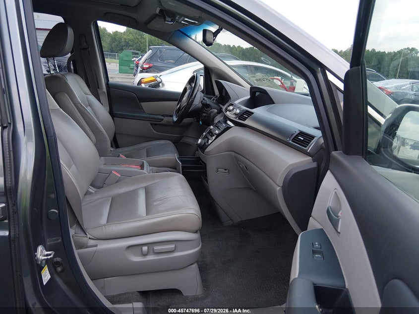 2011 HONDA ODYSSEY auction photo 5