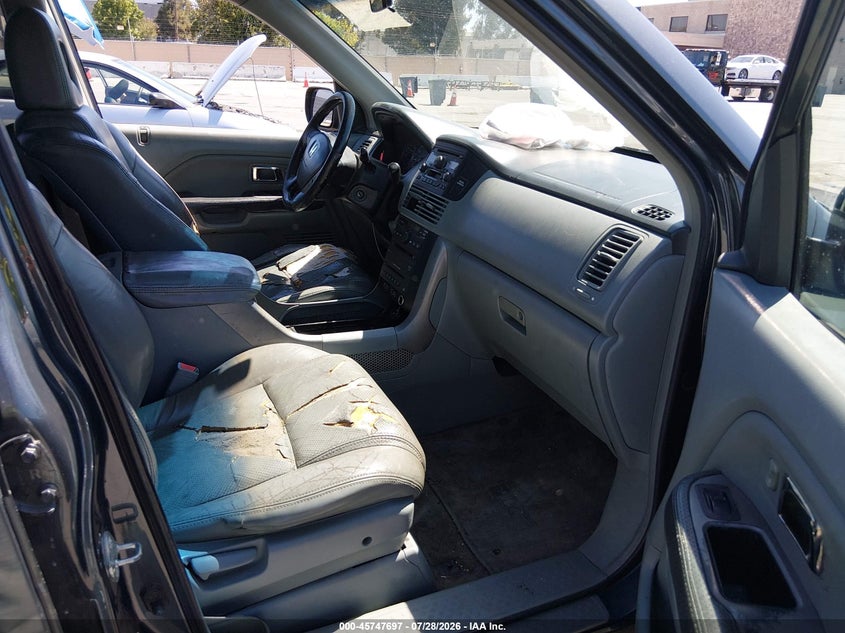 2005 HONDA PILOT auction photo 5