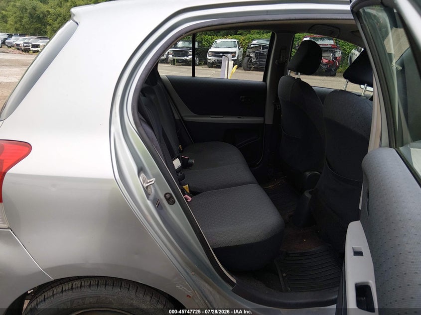 2009 TOYOTA YARIS auction photo 8