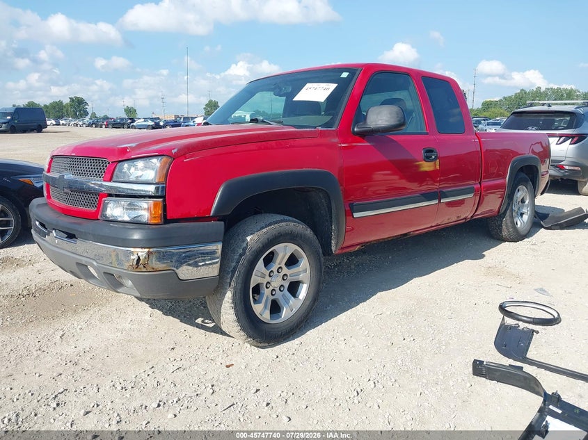 2004 CHEVROLET SILVERADO 1500 auction photo 2