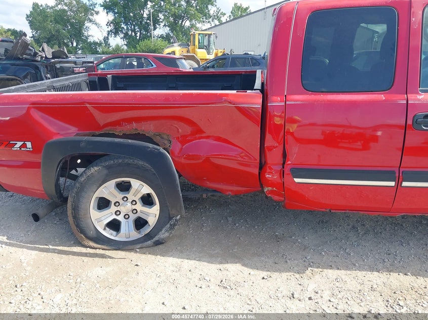 2004 CHEVROLET SILVERADO 1500 auction photo 6
