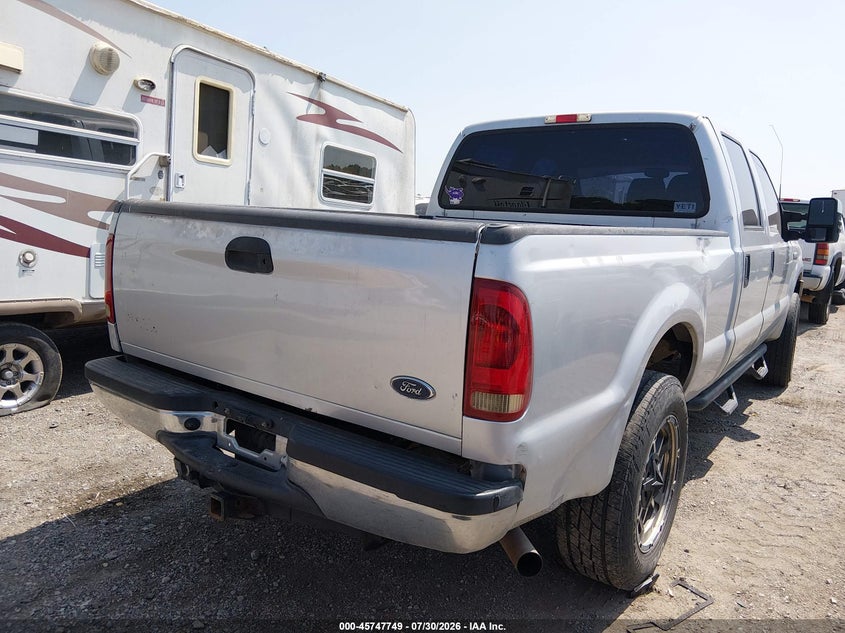 2005 FORD F-250 auction photo 4