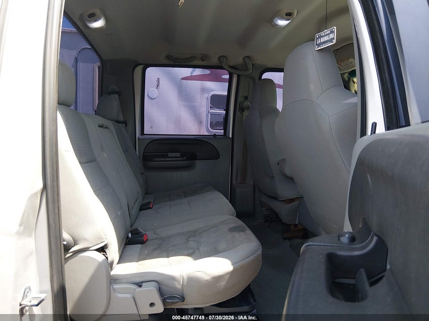 2005 FORD F-250 auction photo 8
