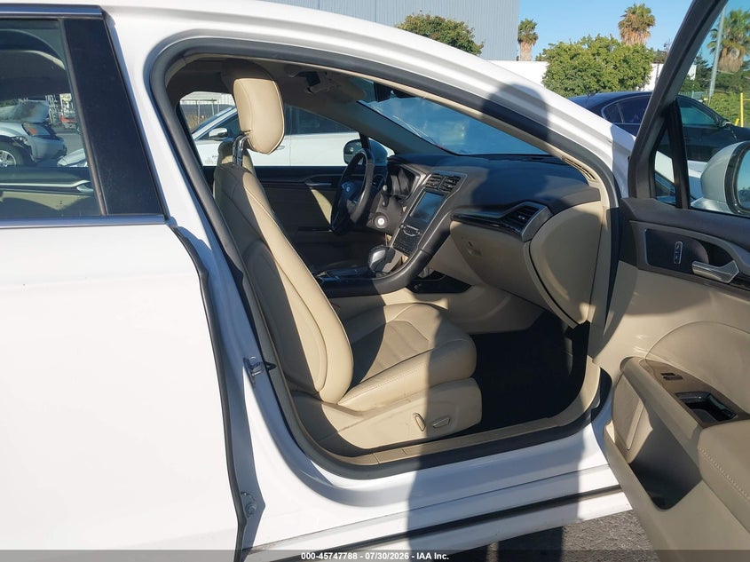 2013 FORD FUSION ENERGI auction photo 5