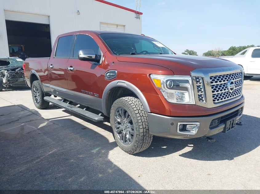 2019 NISSAN TITAN XD auction photo 1