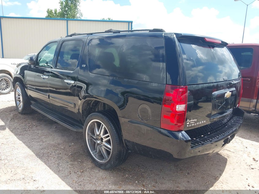 2007 CHEVROLET SUBURBAN auction photo 3