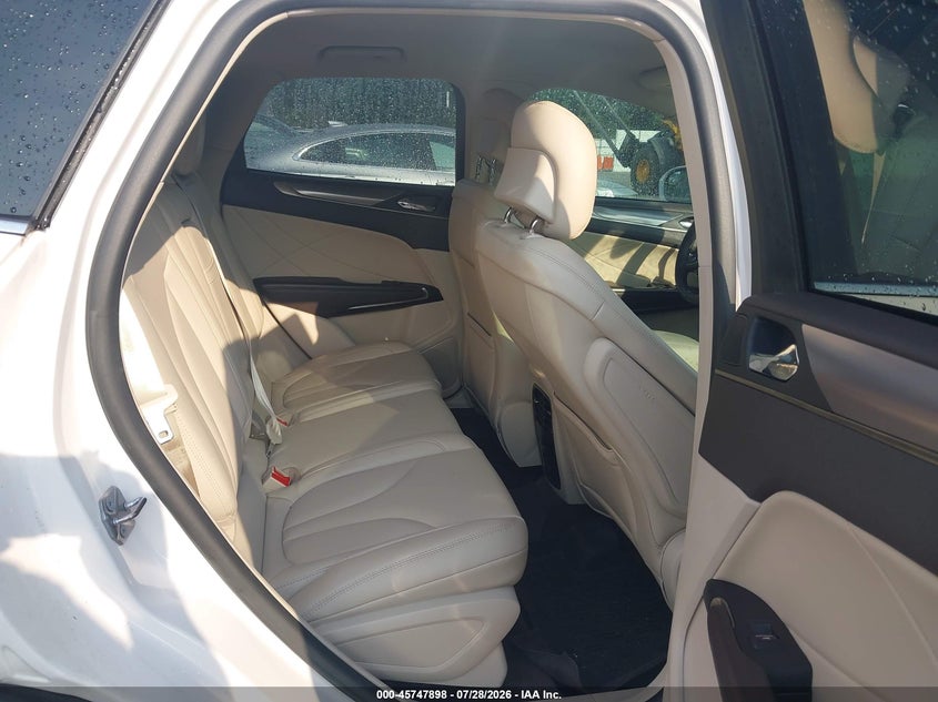 2018 LINCOLN MKC auction photo 8