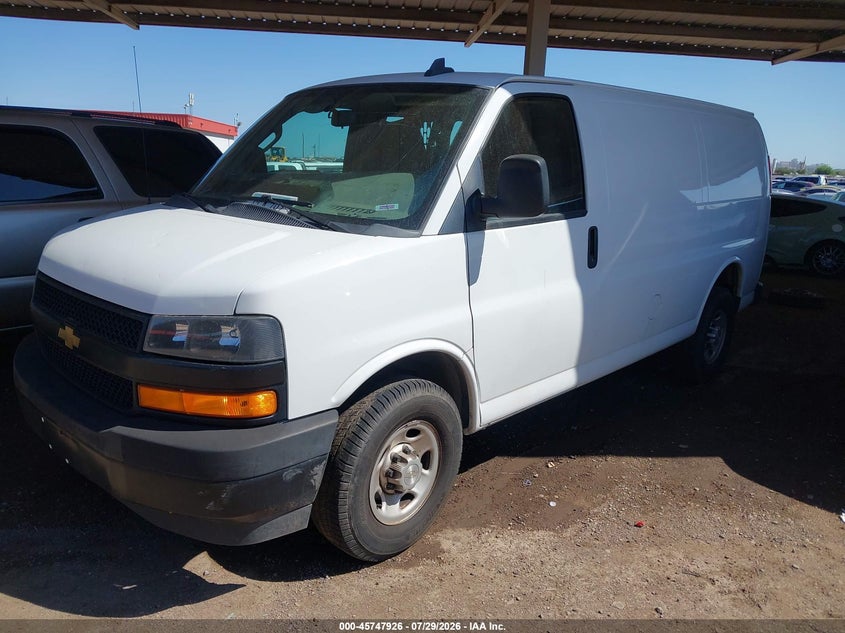 2020 CHEVROLET EXPRESS CARGO auction photo 2