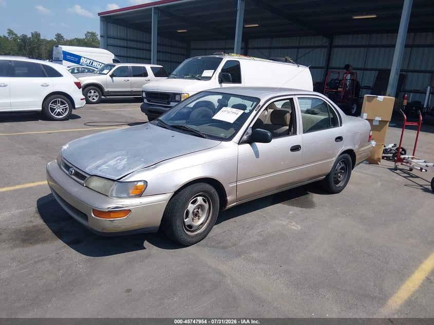 1997 TOYOTA COROLLA auction photo 2