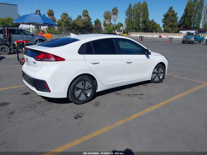 Vin: kmhc65lc0nu285731, lot: 46246731, hyundai ioniq hybrid blue 20224