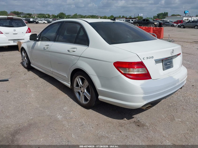 2009 MERCEDES-BENZ C 300 auction photo 3