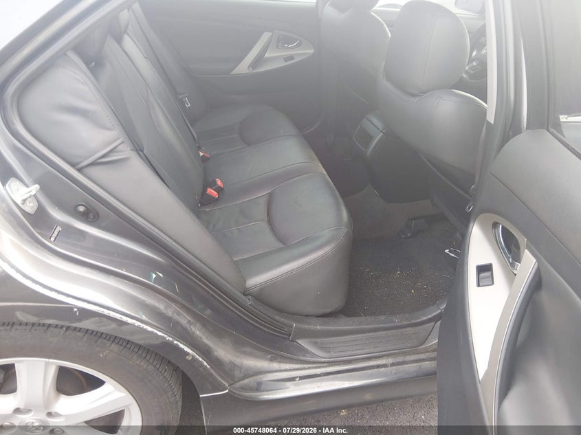 2009 TOYOTA CAMRY auction photo 8