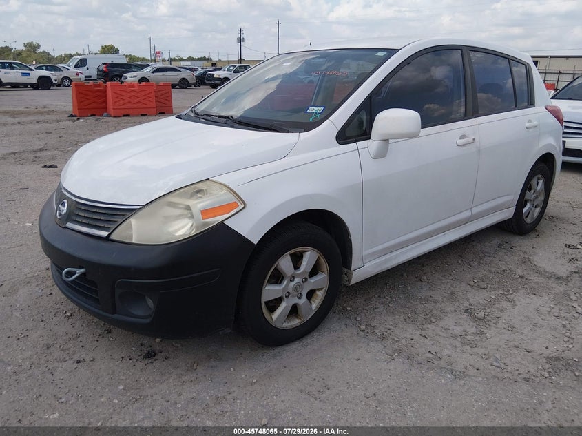 2007 Nissan Versa, Обычный износ, IAAI, VIN 3N1BC13E67L410752 — фото 2