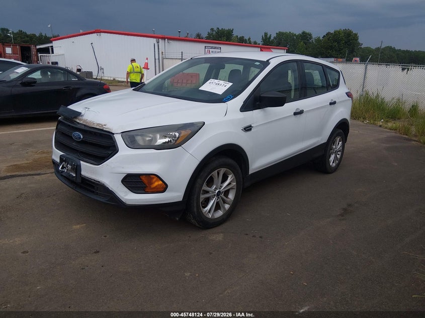 2019 FORD ESCAPE auction photo 2