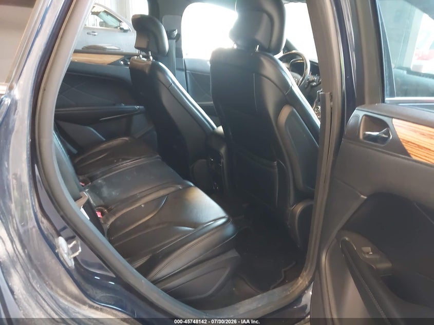 2015 LINCOLN MKC auction photo 8