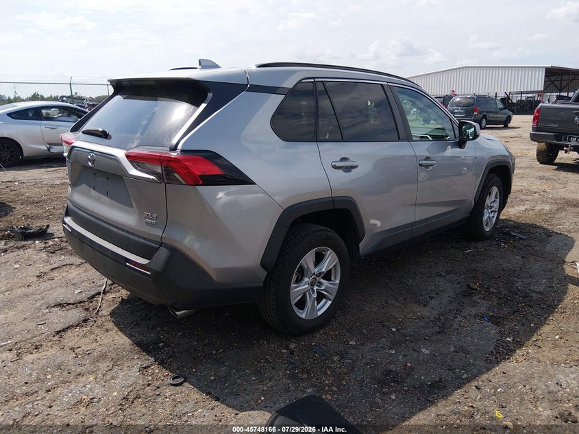 Vin: 2t3p1rfv5mw208878, lot: 46246888, toyota rav4 xle 20214