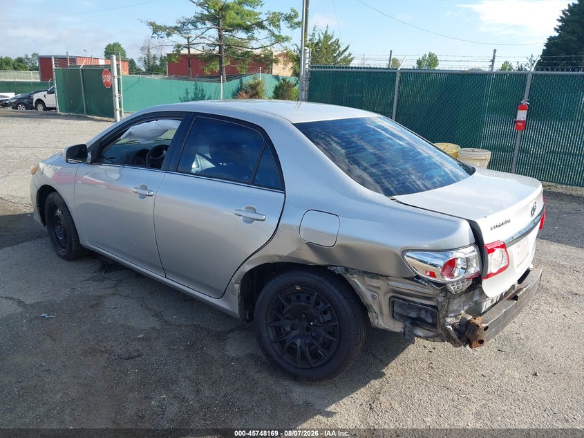 Vin: 2t1bu4ee9dc072691, lot: 46246891, toyota corolla le 20133