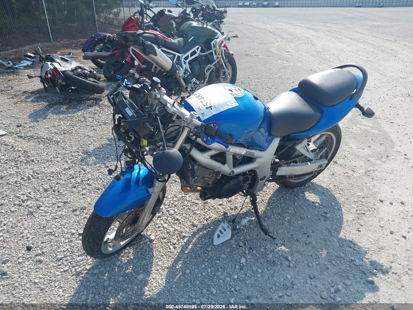 2001 SUZUKI SV650 auction photo 2