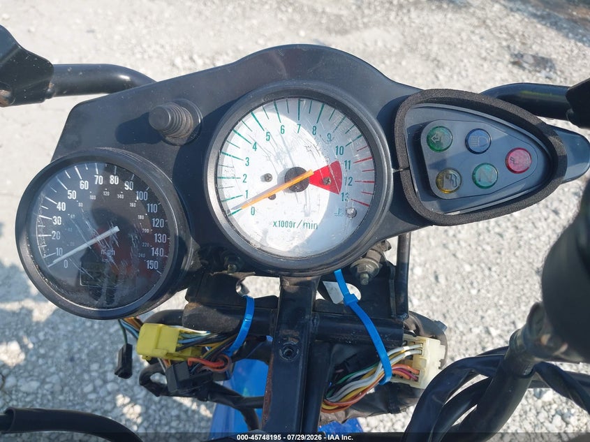 2001 SUZUKI SV650 auction photo 7