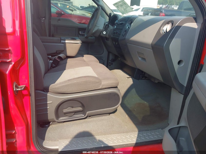 2006 FORD F-150 auction photo 5