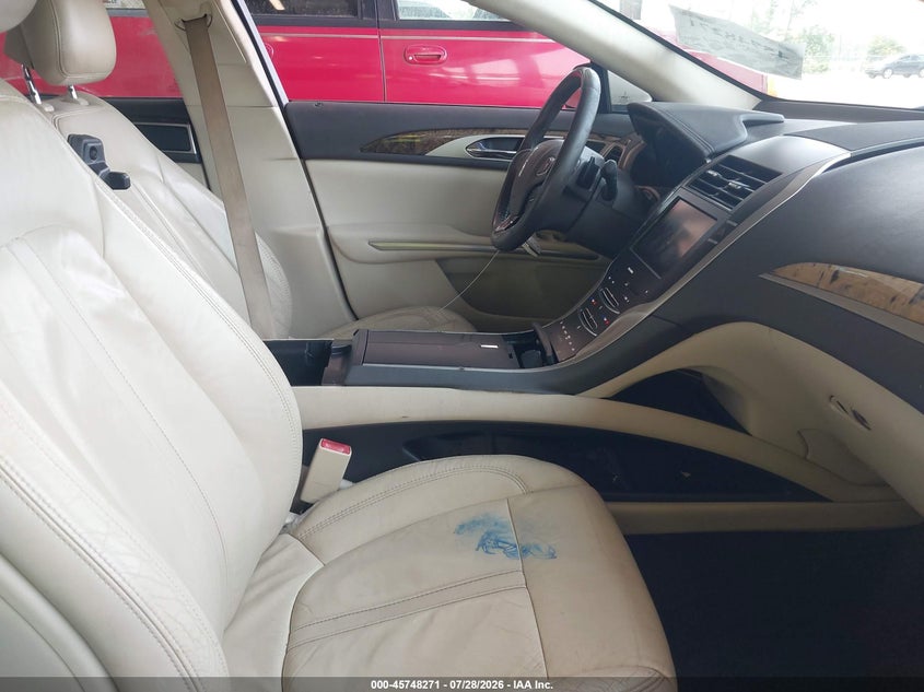2015 LINCOLN MKZ auction photo 5