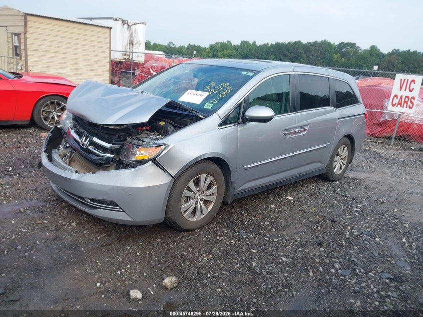 2016 HONDA ODYSSEY auction photo 2