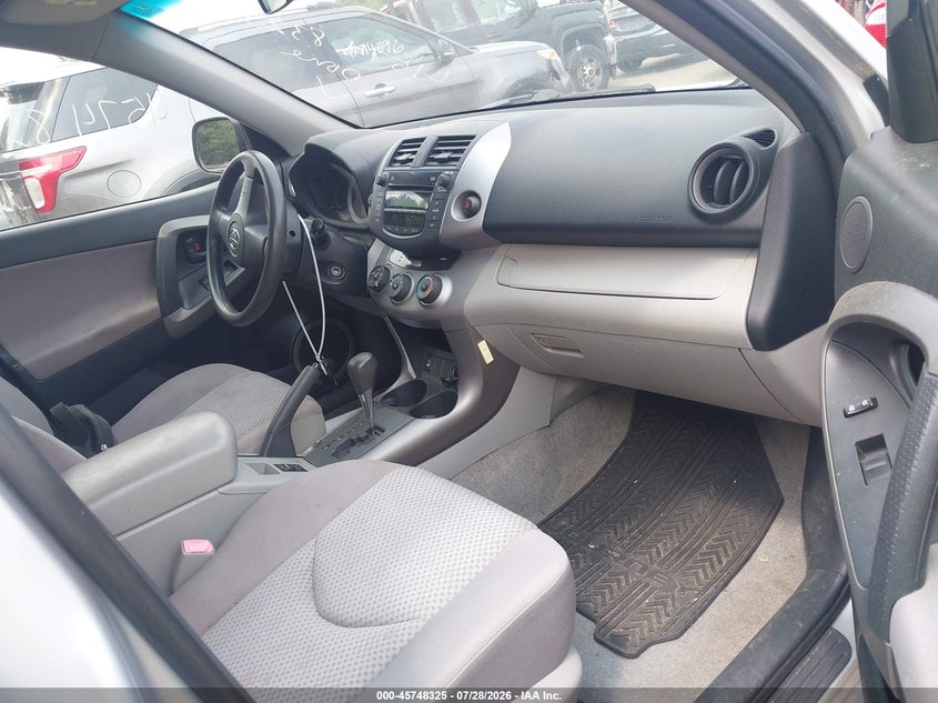 2008 TOYOTA RAV4 auction photo 5