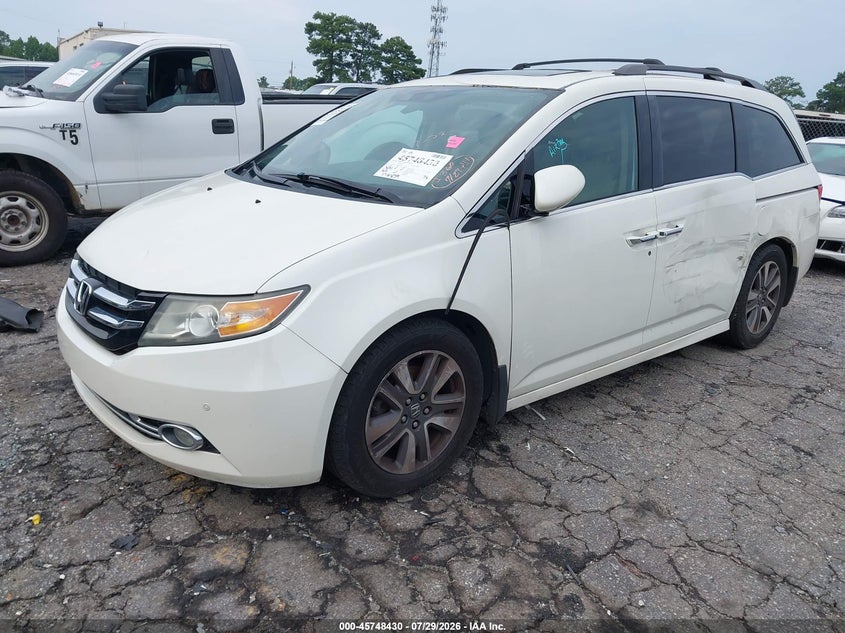 2015 HONDA ODYSSEY auction photo 2