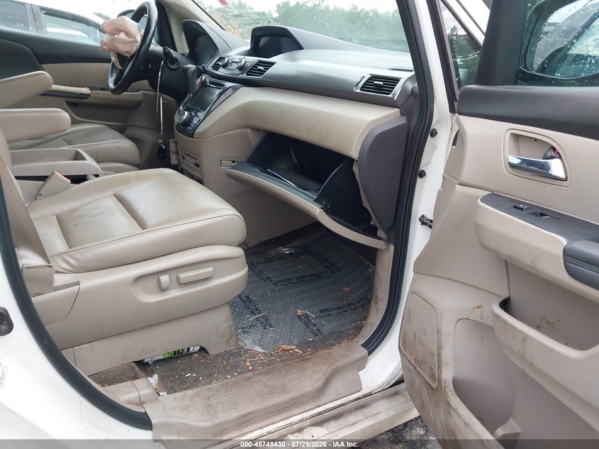 2015 HONDA ODYSSEY auction photo 5