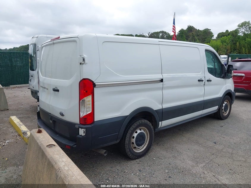 2020 FORD TRANSIT-150 auction photo 4