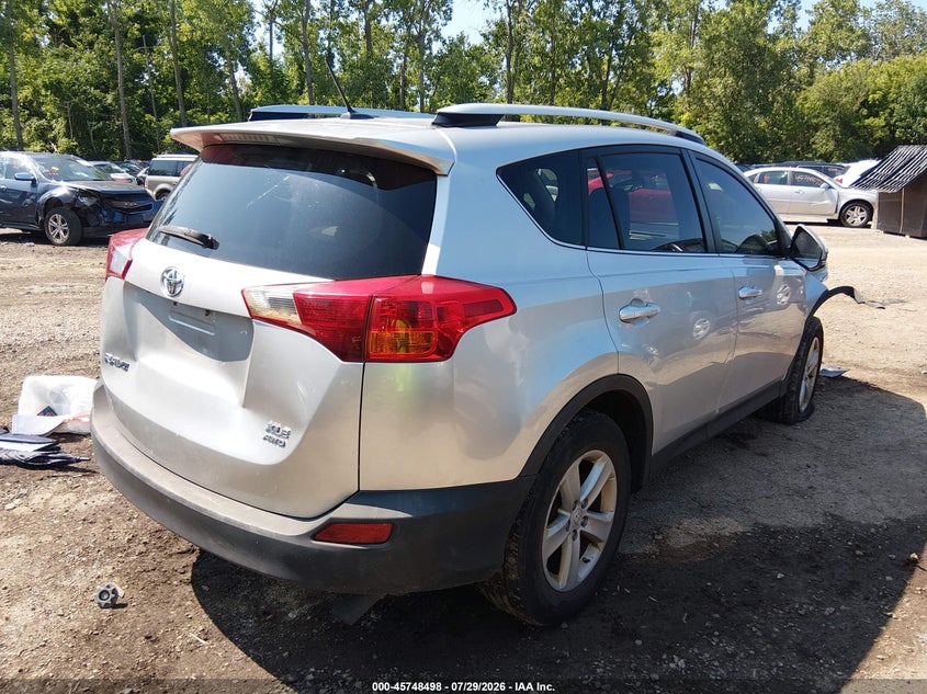 2014 TOYOTA RAV4 auction photo 4