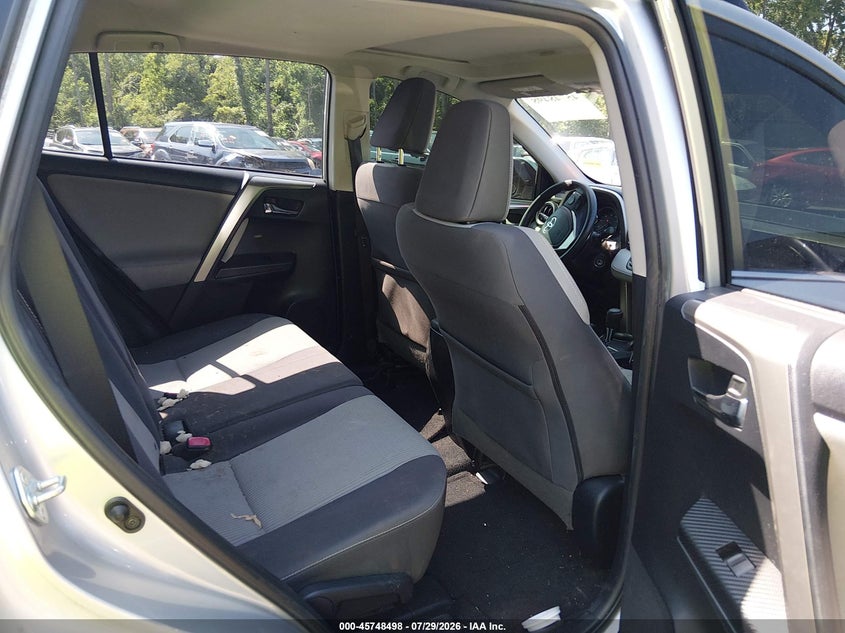 2014 TOYOTA RAV4 auction photo 8