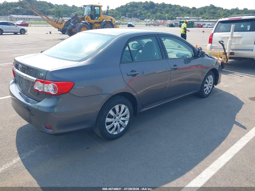 Vin: 2t1bu4ee4cc844402, lot: 46247353, toyota corolla le 20124