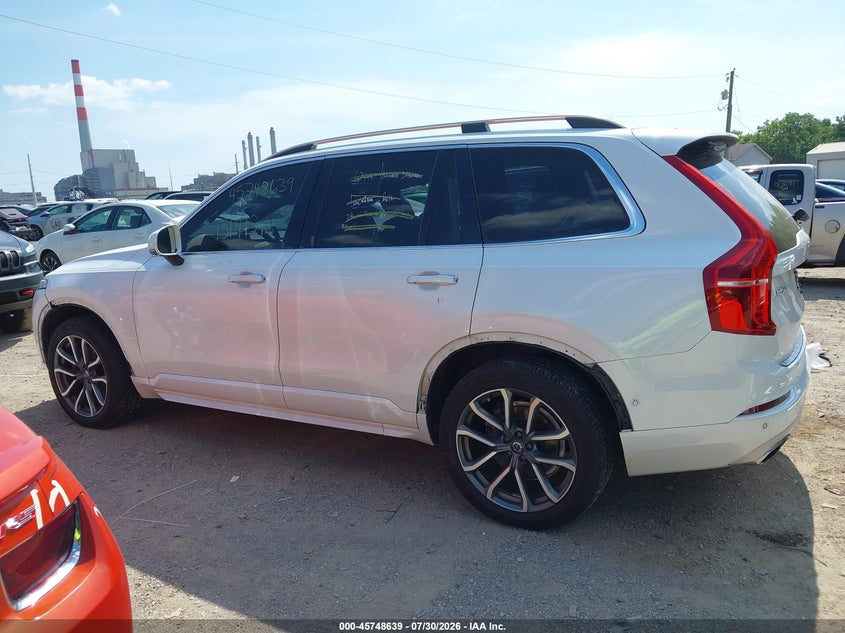 VOLVO XC90 - zdjęcie 15
