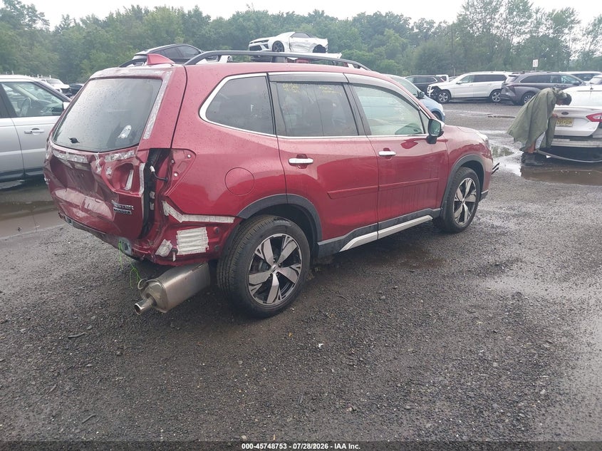 2019 SUBARU FORESTER auction photo 4