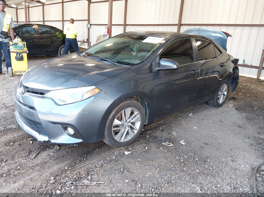2015 TOYOTA COROLLA auction photo 2