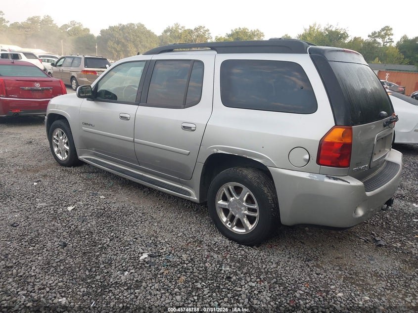 2006 GMC ENVOY XL auction photo 3
