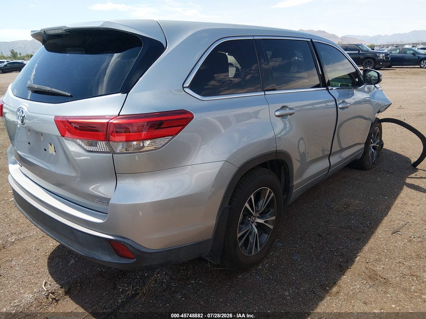 Vin: 5tdbzrfh6js821523, lot: 46247604, toyota highlander le 20184