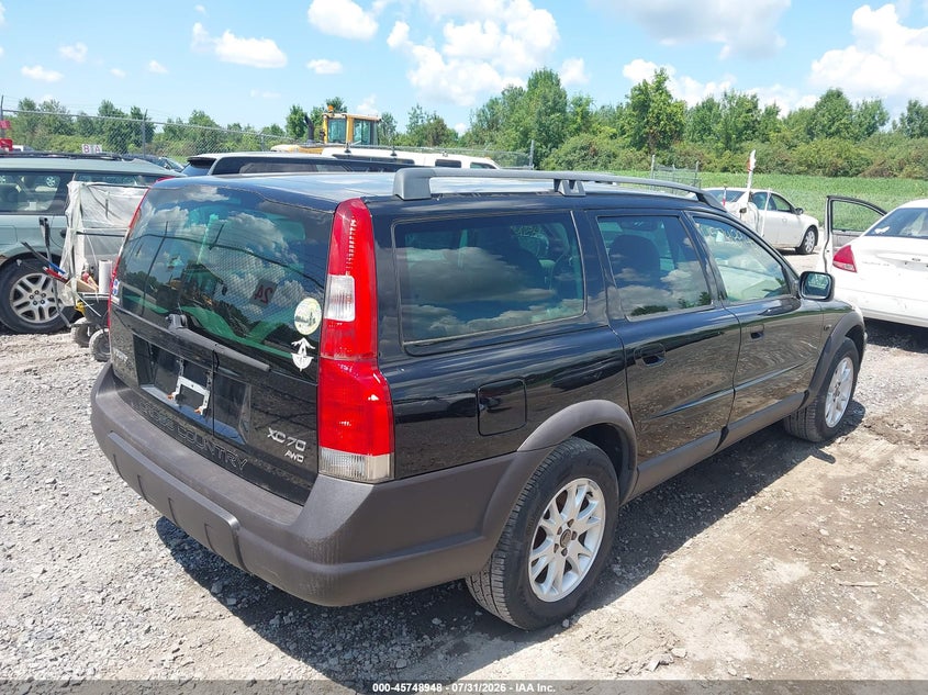 2004 VOLVO XC70 auction photo 4