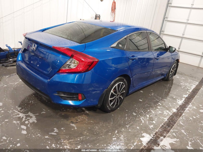 Vin: 19xfc2f59je003665, lot: 46247712, honda civic lx 20184