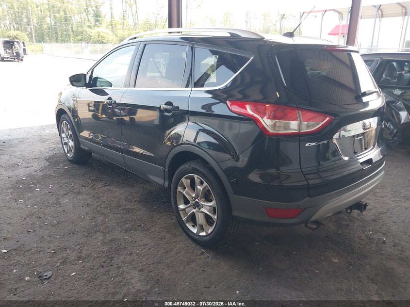 Vin: 1fmcu9j92fub58338, lot: 46247754, ford escape titanium 20153