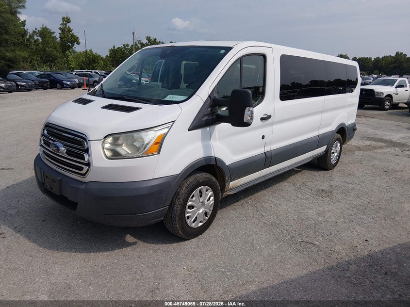 2015 FORD TRANSIT-350 auction photo 2