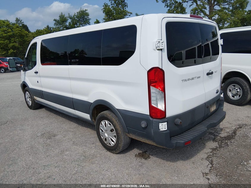 2015 FORD TRANSIT-350 auction photo 3