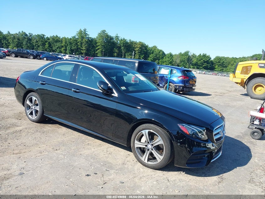 Vin: wddzf4kb6ha168135, lot: 46247788, mercedes-benz e 300 4matic 2017 img_1