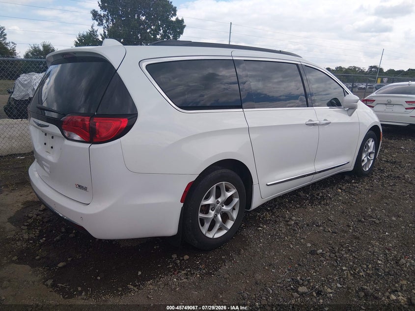 Vin: 2c4rc1bgxhr784932, lot: 46247789, chrysler pacifica touring-l 20174