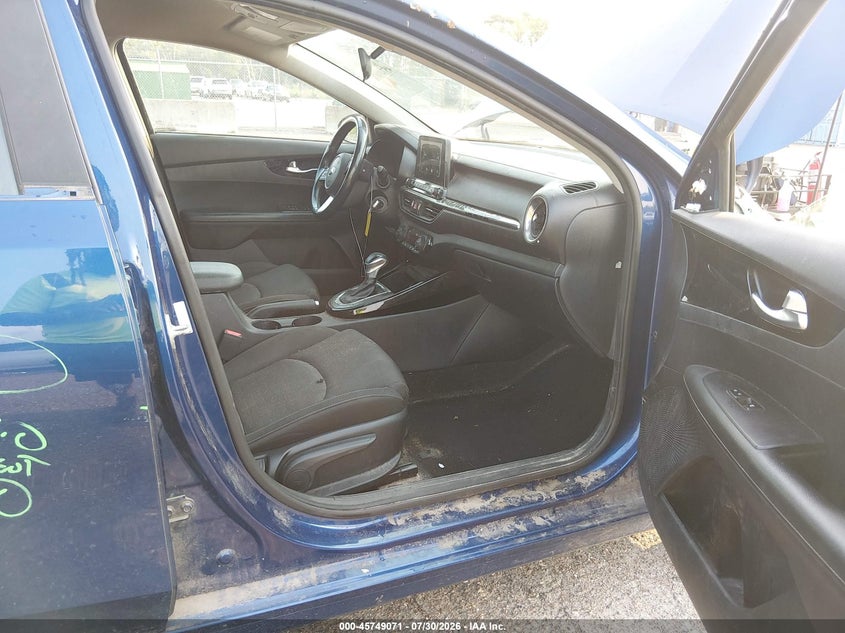 2019 KIA FORTE auction photo 5
