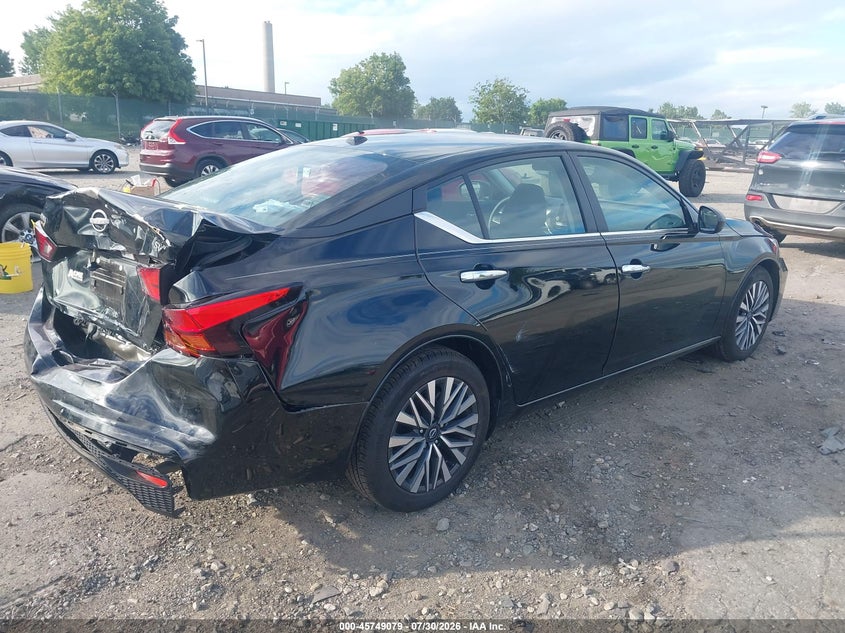 Vin: 1n4bl4dv1rn327378, lot: 46247801, nissan altima sv fwd 20244