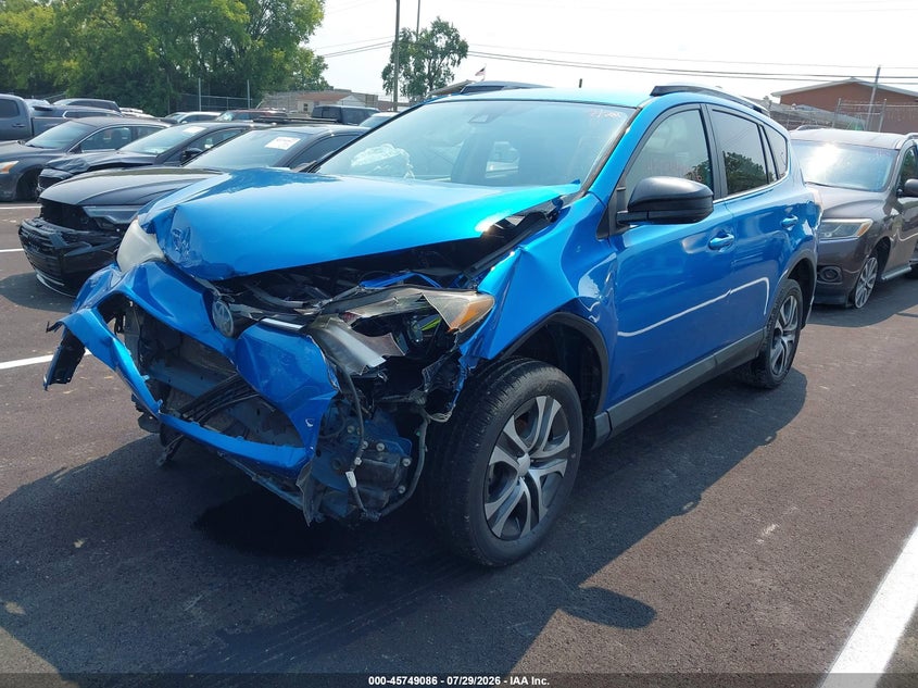 2017 TOYOTA RAV4 auction photo 2