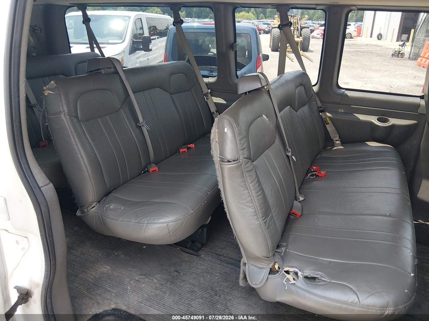2016 CHEVROLET EXPRESS 3500 auction photo 8
